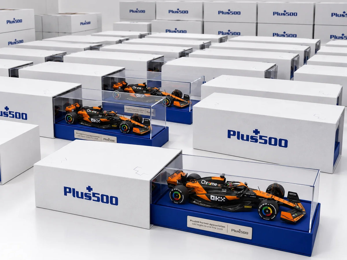 F1 Model Car Sizes Explained: Which Scale Is Best for Corporate Gifting?