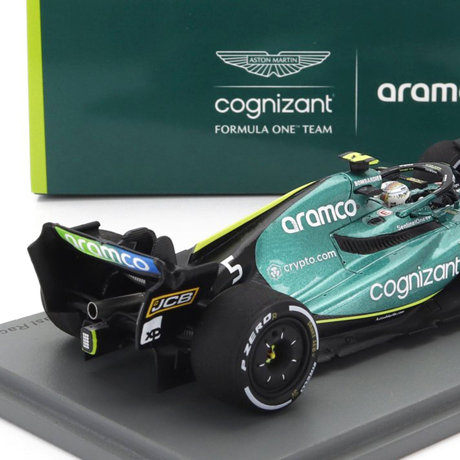 AMR22 #5 Vettle AbuDhabi GP Last Race 1:43 Spark Car Model 