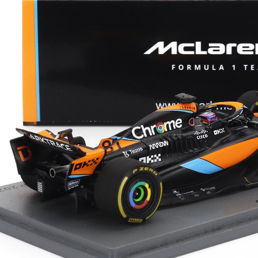 #81 Piastri MCL60 Qatar GP 2023 Winner with Pit Board 1:43 Spark Car Model