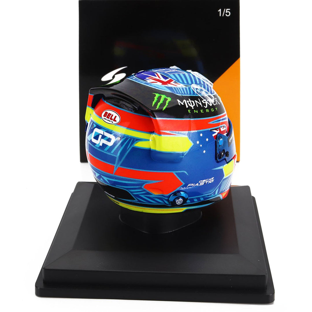 #81 Piastri 2024 1:5 Mini Helmet