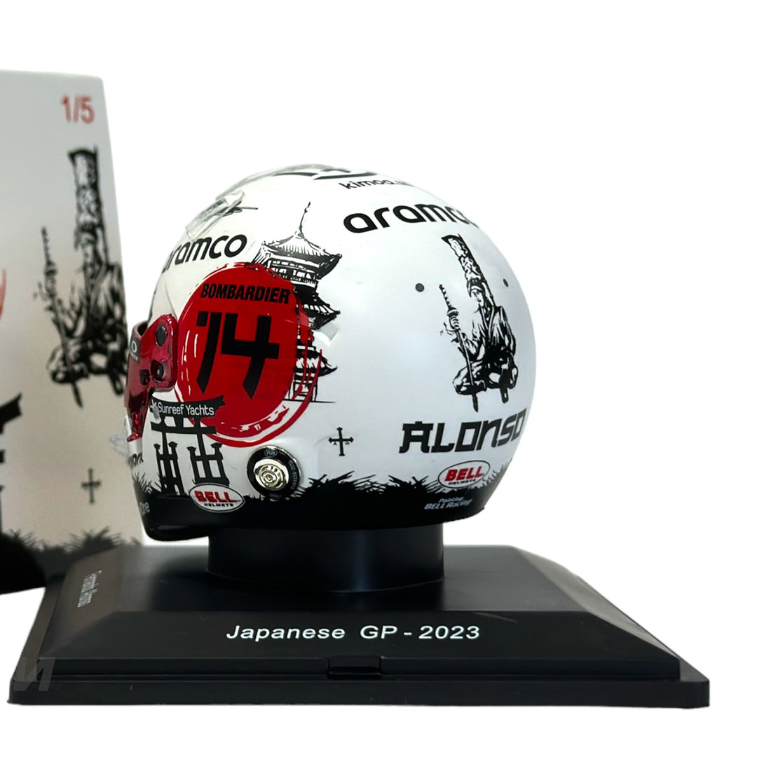 #14 Alonso Japan GP 2023 1:5 Spark Mini Helmet - Aston Martin F1 - Fueler™ - 5HF136 - fueler.store - Collectibles