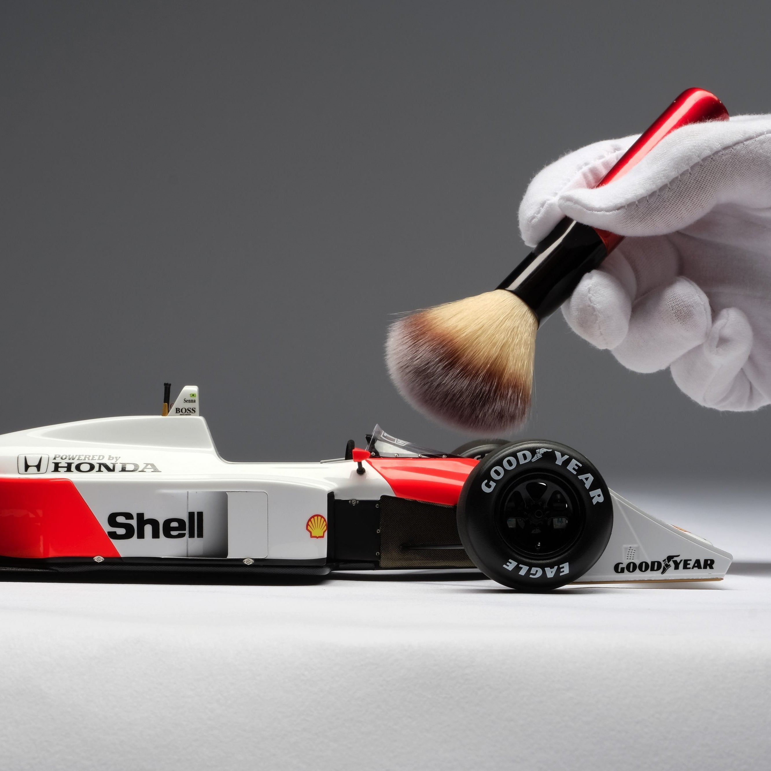 Ayrton Senna Ayrton Senna MP4/4 McLaren 1:18 Amalgam Car Model