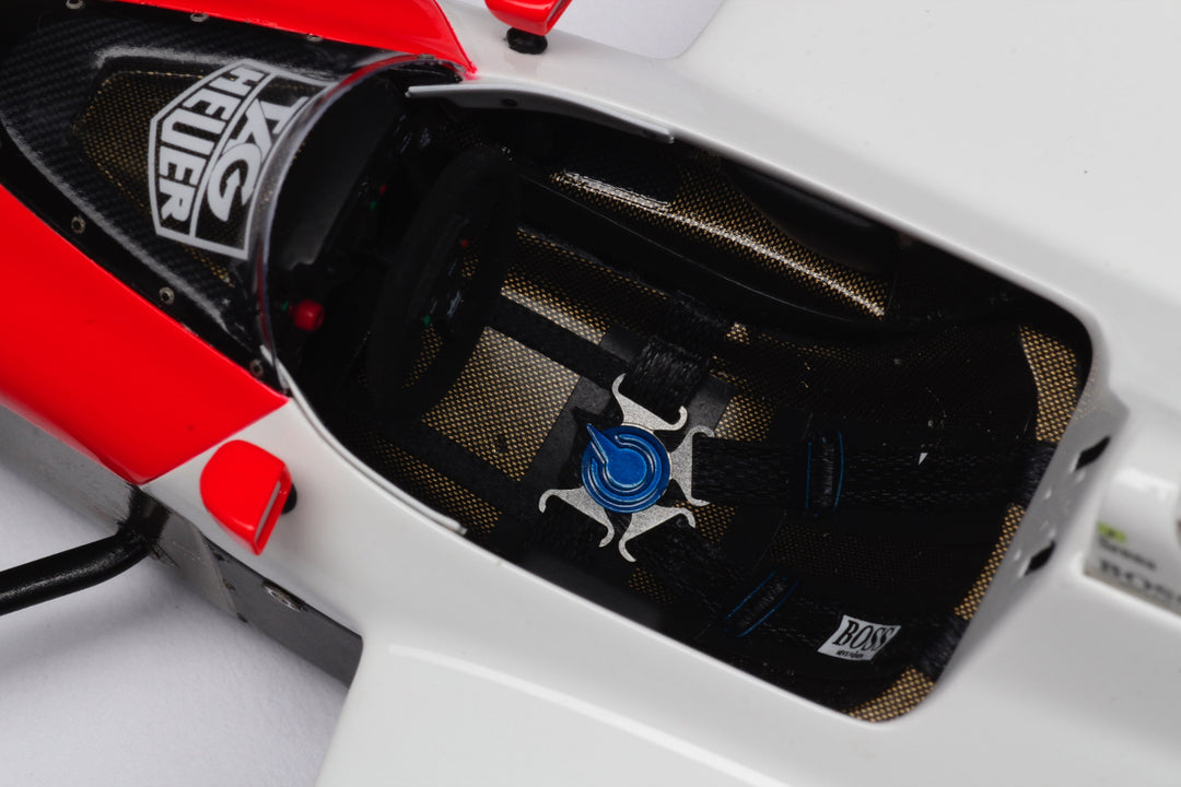 Ayrton Senna - Ayrton Senna MP4/4 McLaren 1:18 Amalgam Car Model - Car Model - Fueler™ 