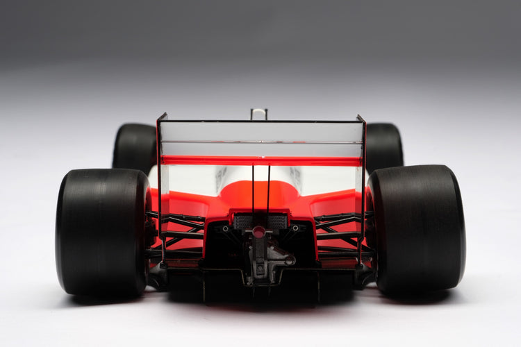 Ayrton Senna - Ayrton Senna MP4/4 McLaren 1:18 Amalgam Car Model - Car Model - Fueler™ 