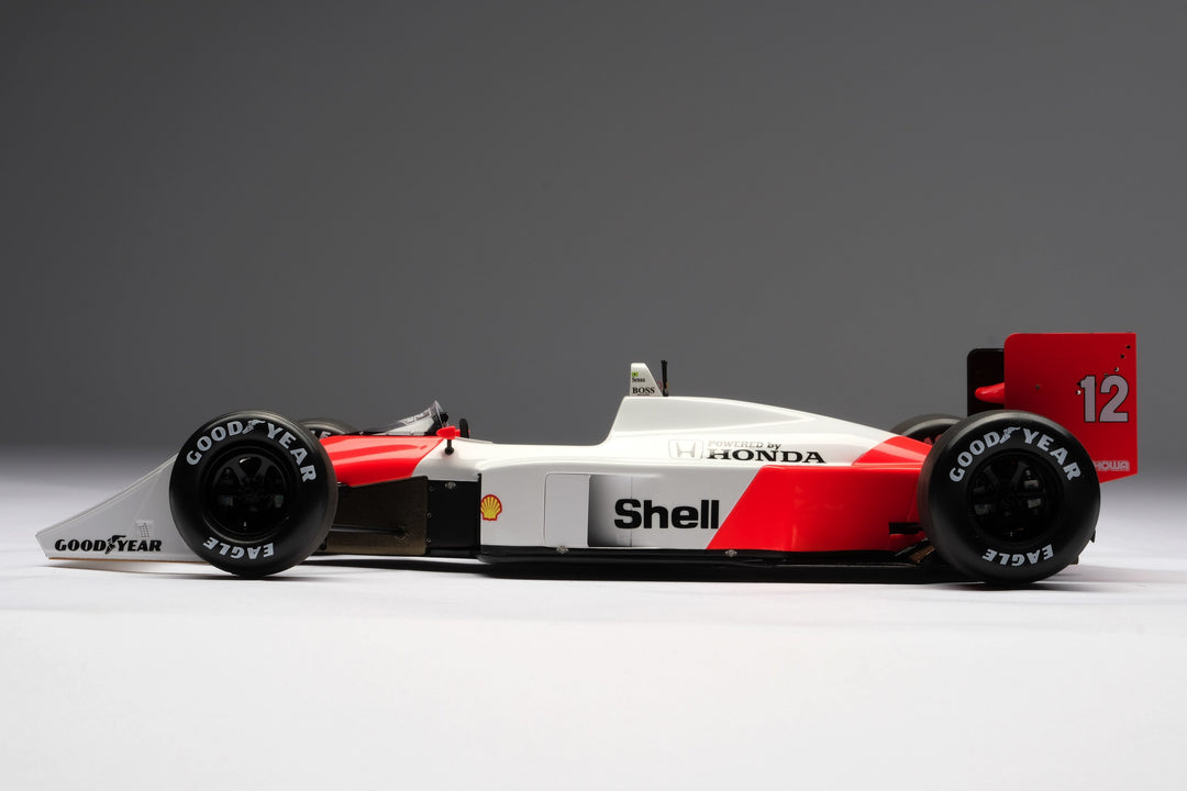 Ayrton Senna - Ayrton Senna MP4/4 McLaren 1:18 Amalgam Car Model - Car Model - Fueler™ 