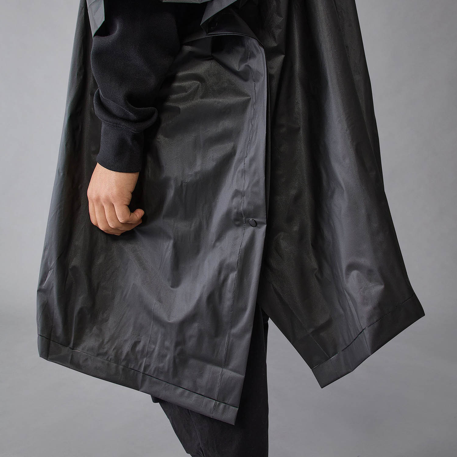 Formula 1 - Logo Poncho - Accessories & Gifts - Fueler™ 