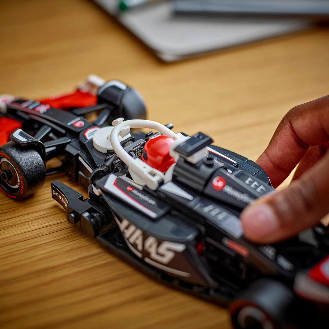 Haas F1 - Haas F1 2024 1:25 Lego Car Model - Car Model - Fueler™ 