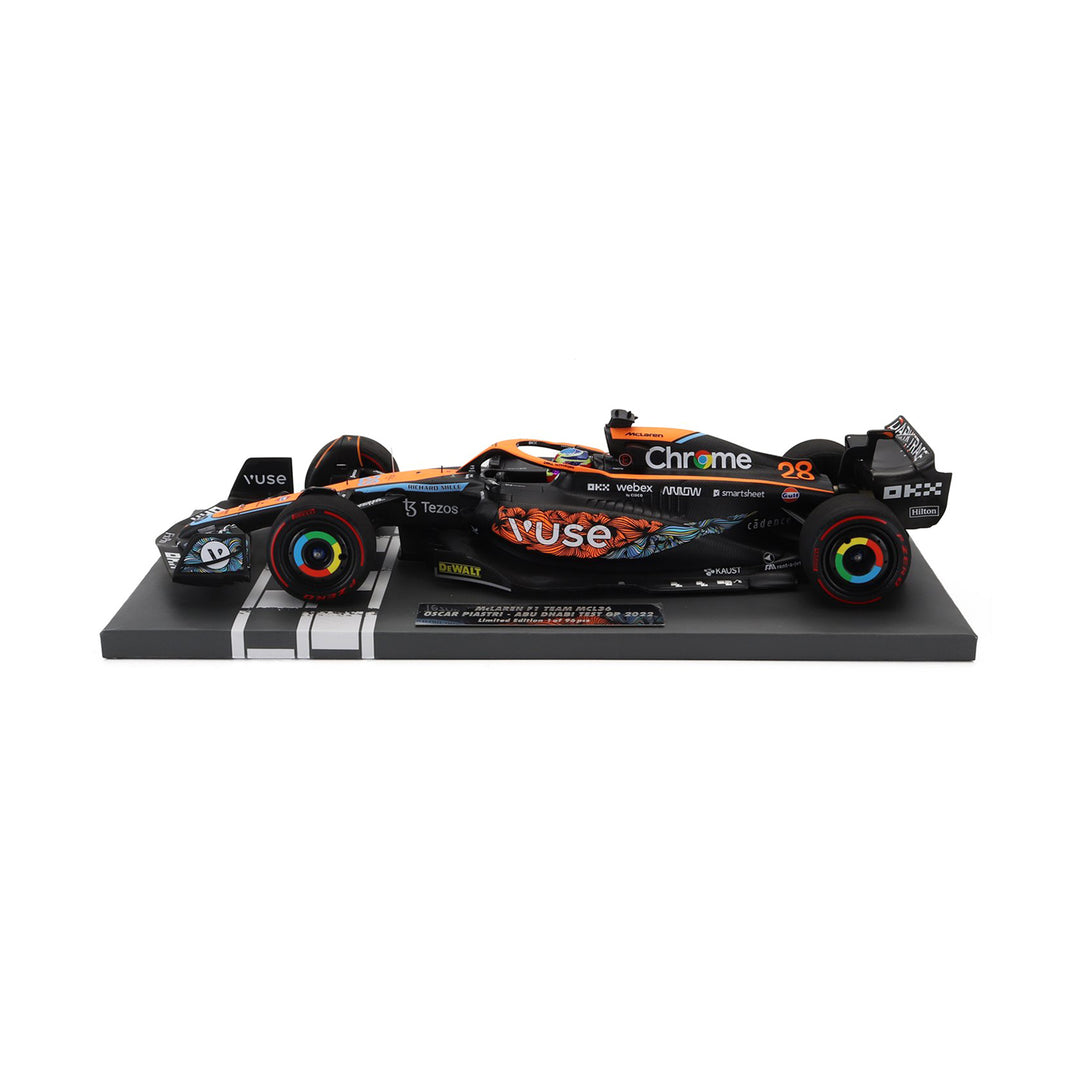 #28 Piastri MCL36 AbuDhabi GP 1:18 Minichamps Car Model - McLaren F1 - Fueler™ - 537221828 - fueler.store - Car Model