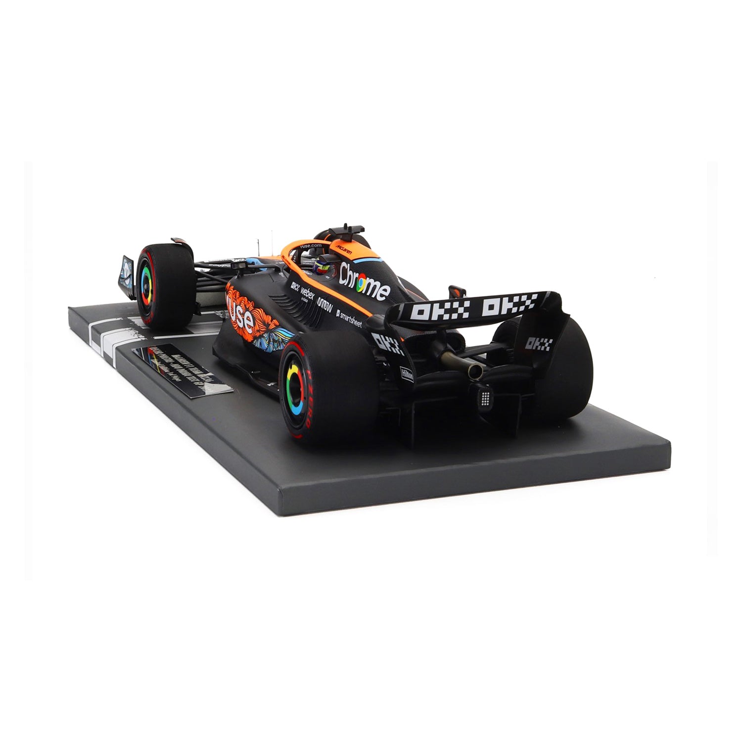 #28 Piastri MCL36 AbuDhabi GP 1:18 Minichamps Car Model - McLaren F1 - Fueler™ - 537221828 - fueler.store - Car Model