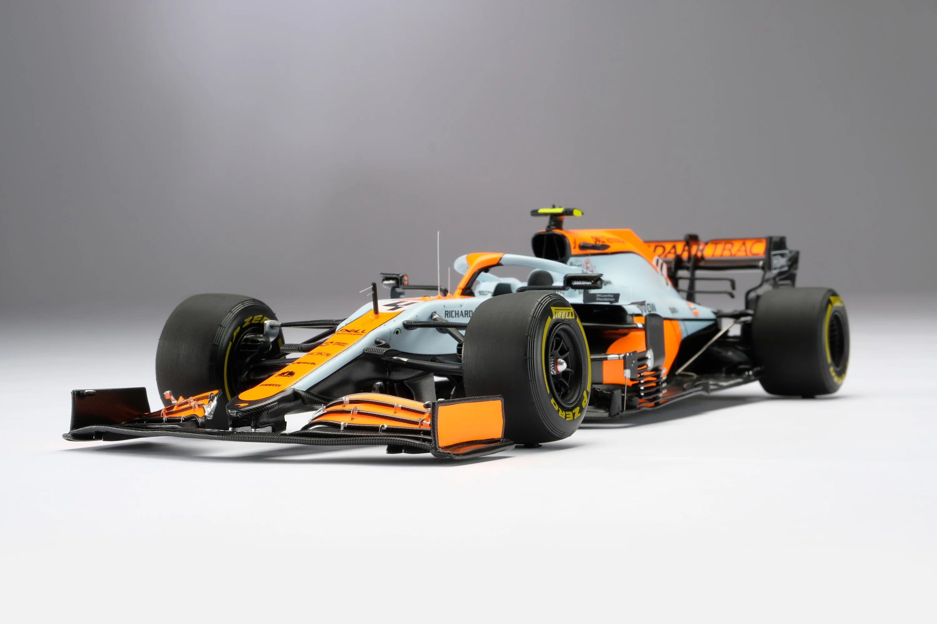McLaren F1 - #4 Norris MCL35M 2021 Monaco Grand Prix (Gulf Livery) 1:18 Amalgam Car Model - Car Model - Fueler™ 