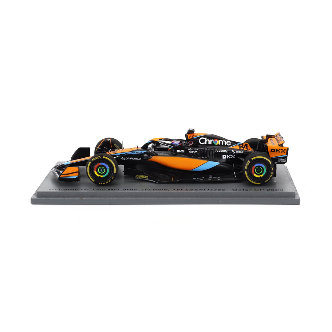#81 Piastri MCL60 Qatar GP 2023 Winner with Pit Board 1:43 Spark Car Model - McLaren F1 - Fueler™ - S8927 - fueler.store - Car Model