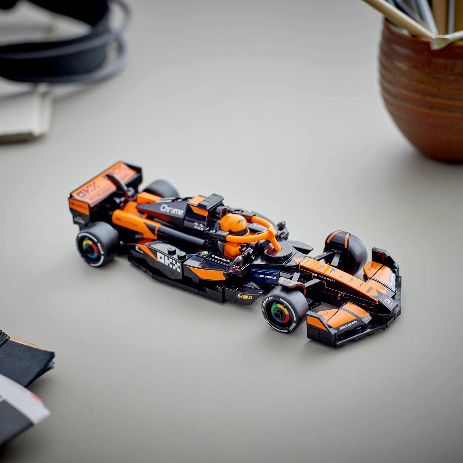 McLaren F1 2024 1:25 Lego Car Model - McLaren F1 - Fueler™ - 77251 - fueler.store - Car Model