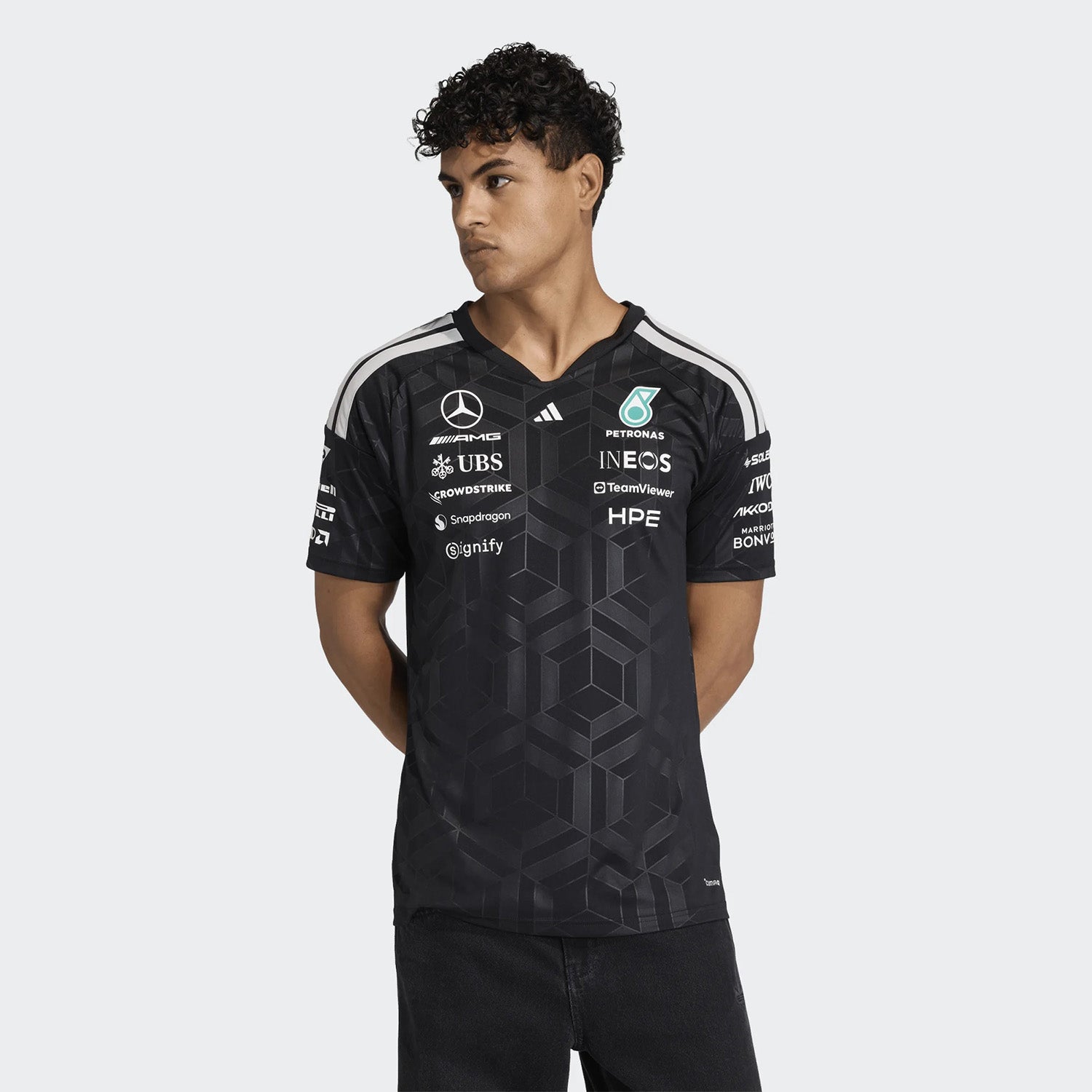 Mercedes-AMG Petronas - 2026 Team T-Shirt - T-Shirt - Fueler™ 