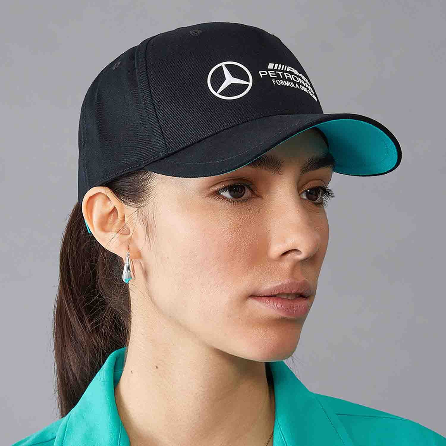 Classic Logo Cap - Mercedes-AMG Petronas - Fueler™ - 701227054002000 - fueler.store - Cap