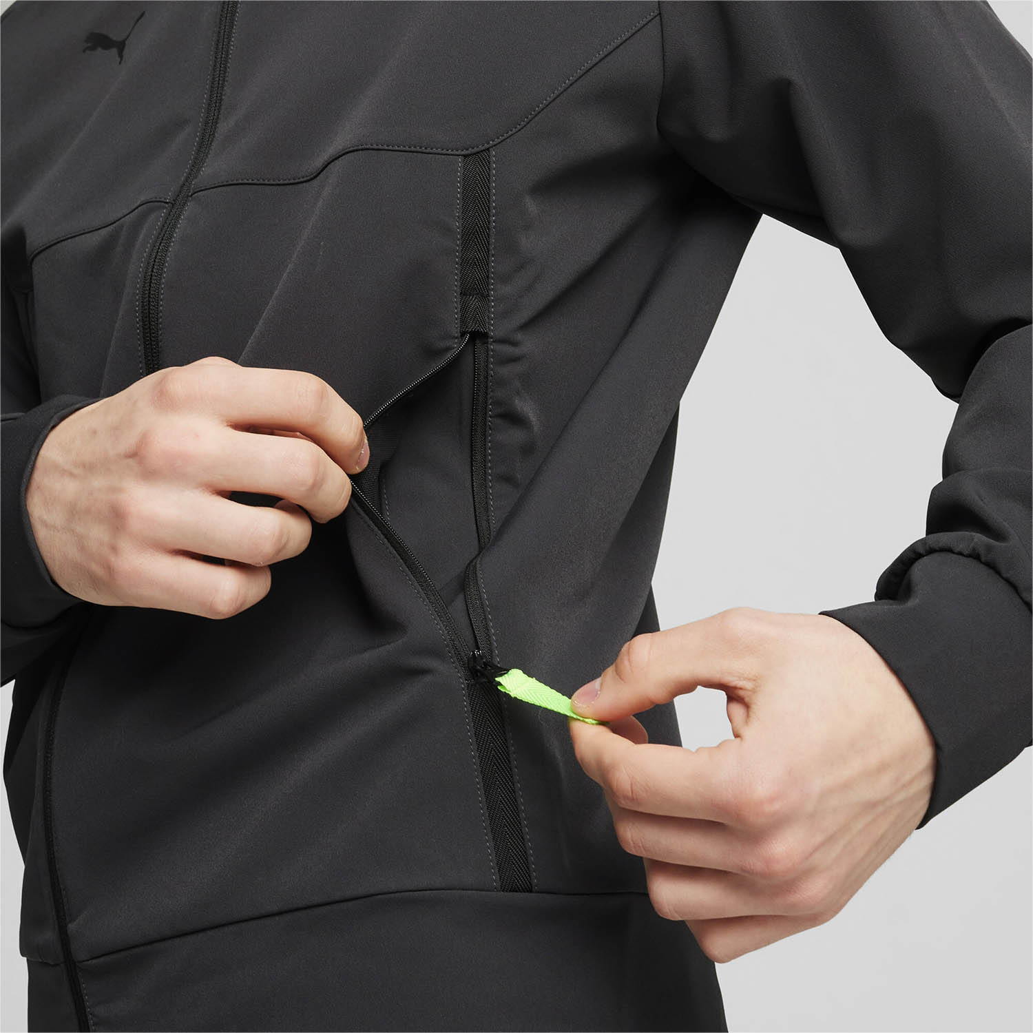 Mercedes-AMG Petronas - Tech Tracksuit - - Fueler™ 