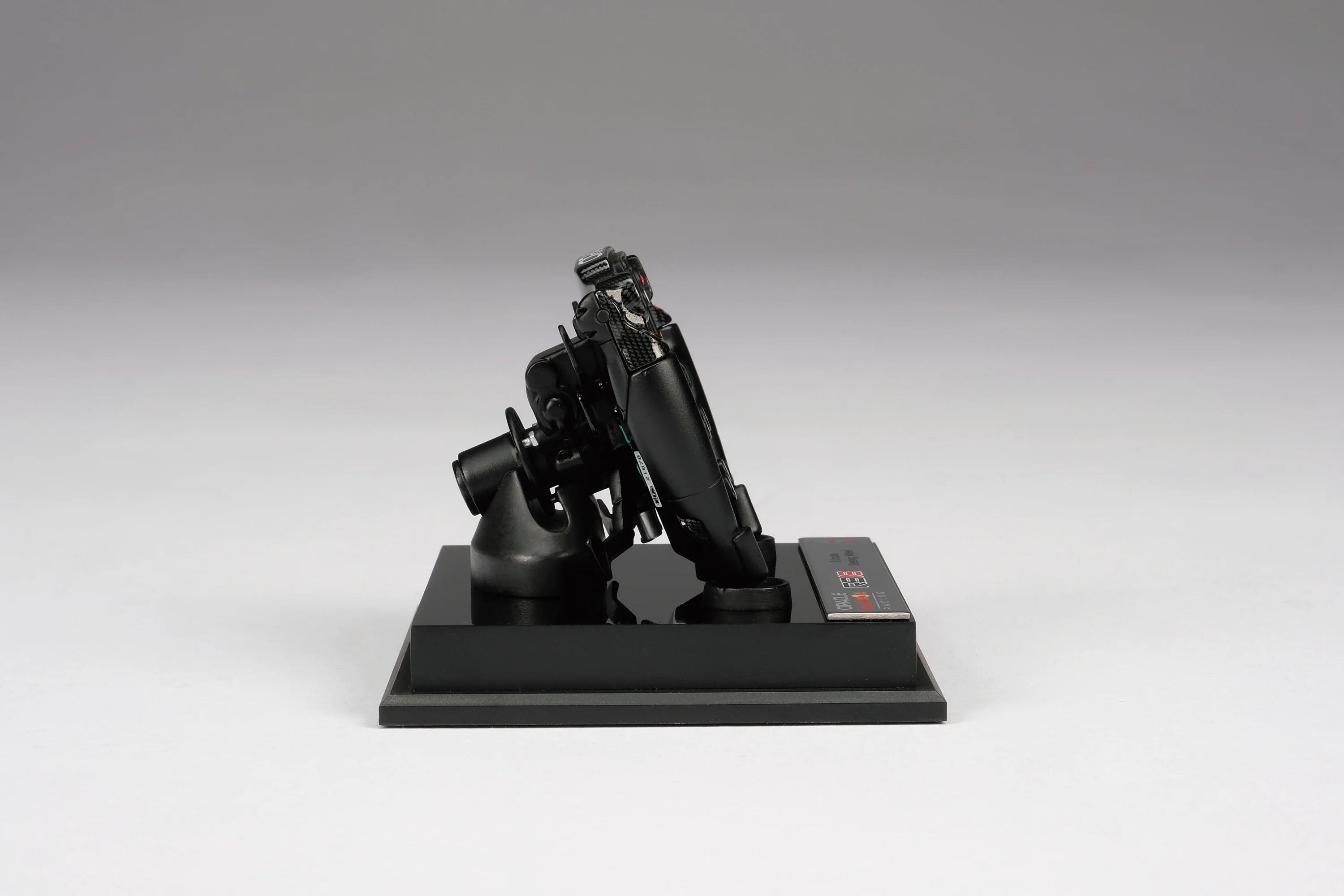 Red Bull Racing - RB18 Amalgam 1:4 Steering Wheel Replica - Collectibles - Fueler™ 