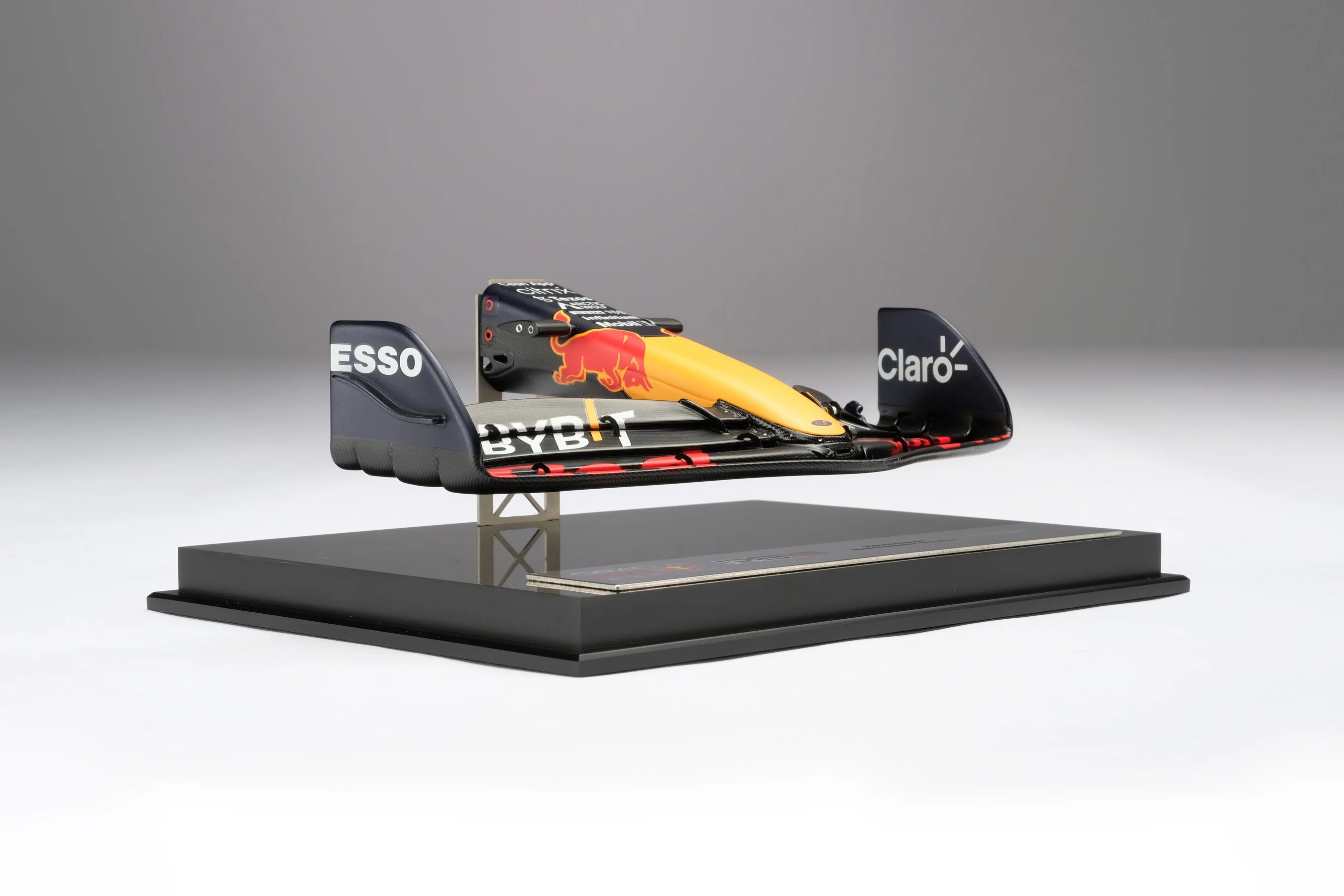 Red Bull Racing - RB18 Front Wing 2022 Season Amalgam 1:12 Nosecone - Collectibles - Fueler™ 