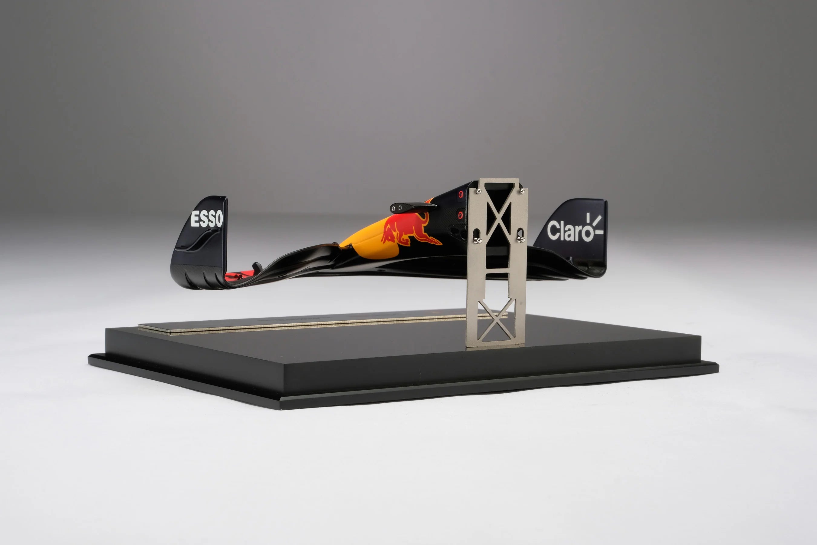 Red Bull Racing - RB18 Front Wing 2022 Season Amalgam 1:12 Nosecone - Collectibles - Fueler™ 