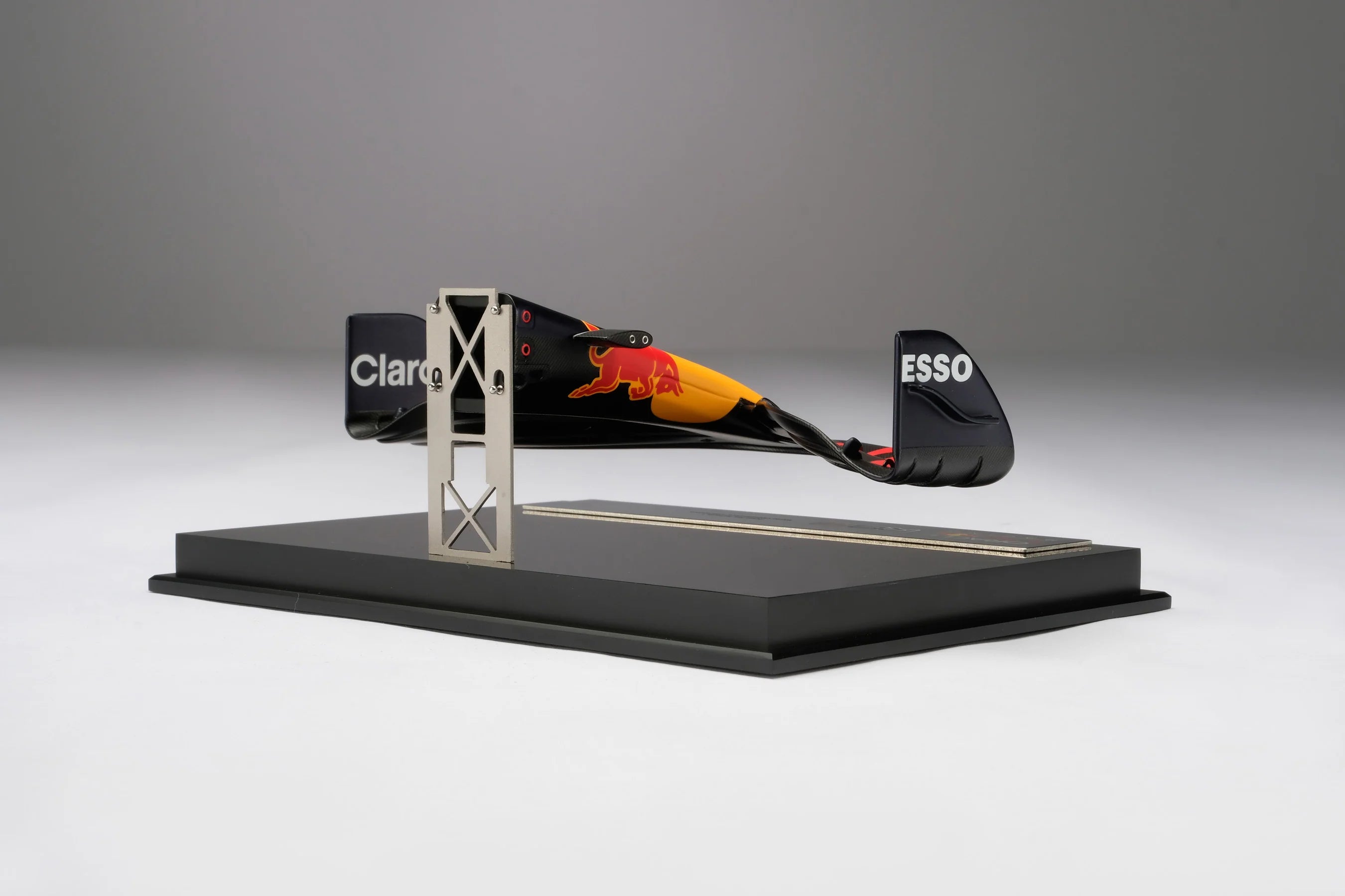Red Bull Racing - RB18 Front Wing 2022 Season Amalgam 1:12 Nosecone - Collectibles - Fueler™ 