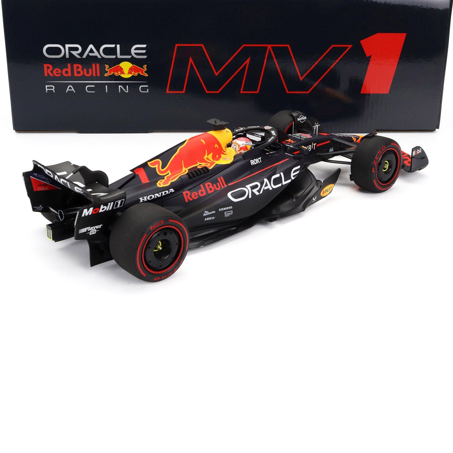 RB19 #1 Verstappen World Champion 1:18 Minichamps Car Model - Red Bull Racing - Fueler™ 