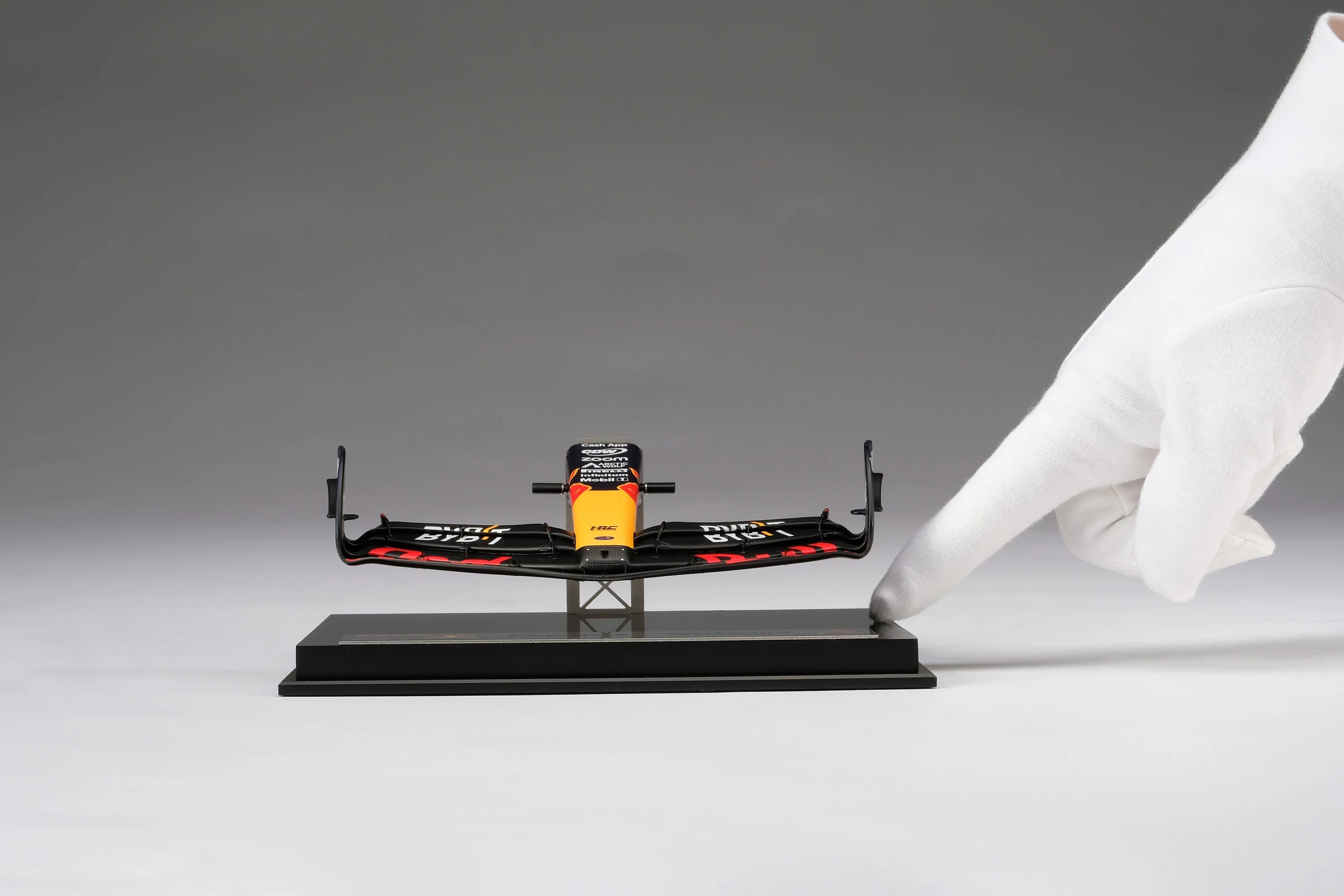 RB19 Front Wing 2023 Season Amalgam 1:12 Nosecone - Red Bull Racing - Fueler™ - M6267 - fueler.store - Car Model