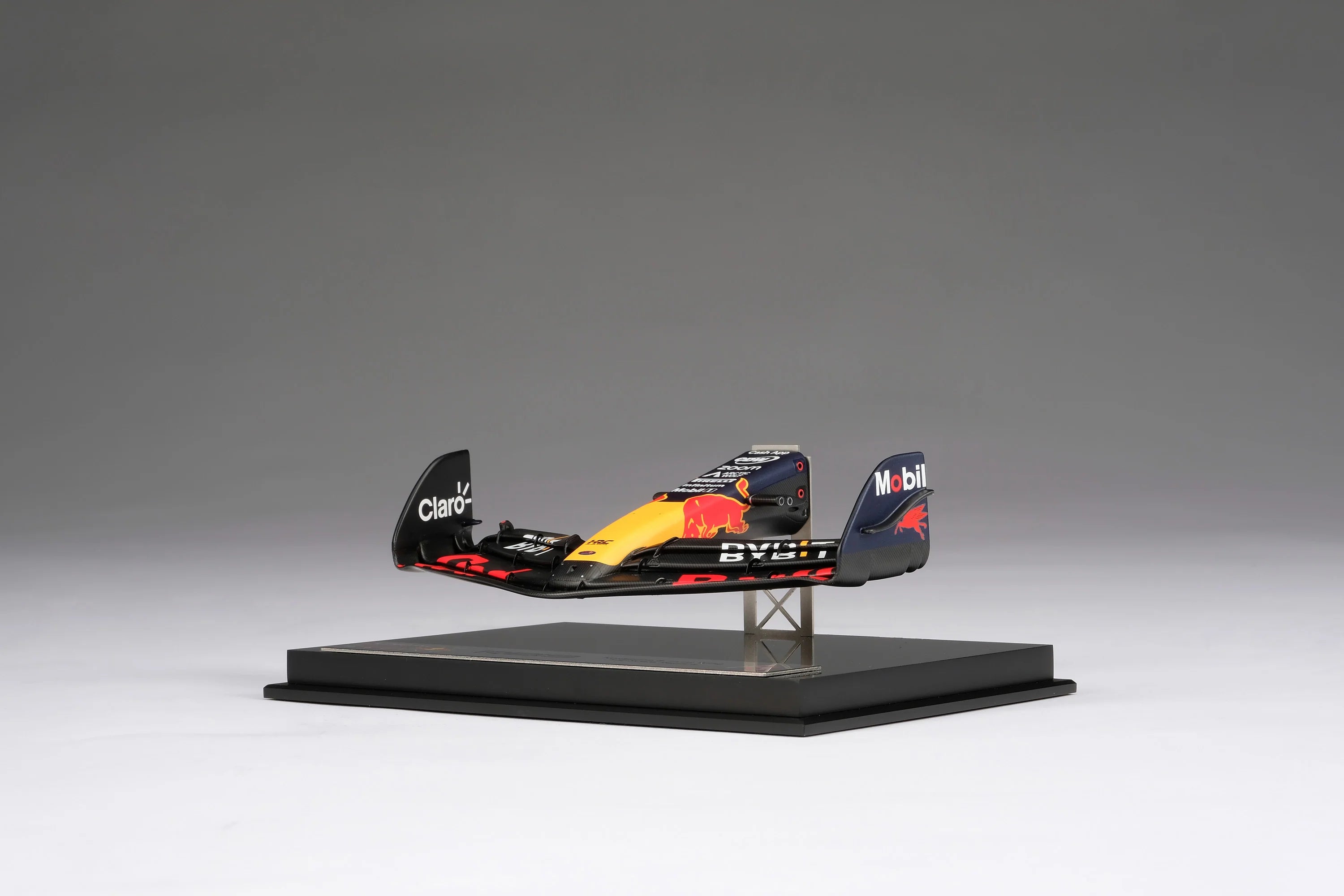 RB19 Front Wing 2023 Season Amalgam 1:12 Nosecone - Red Bull Racing - Fueler™ - M6267 - fueler.store - Car Model