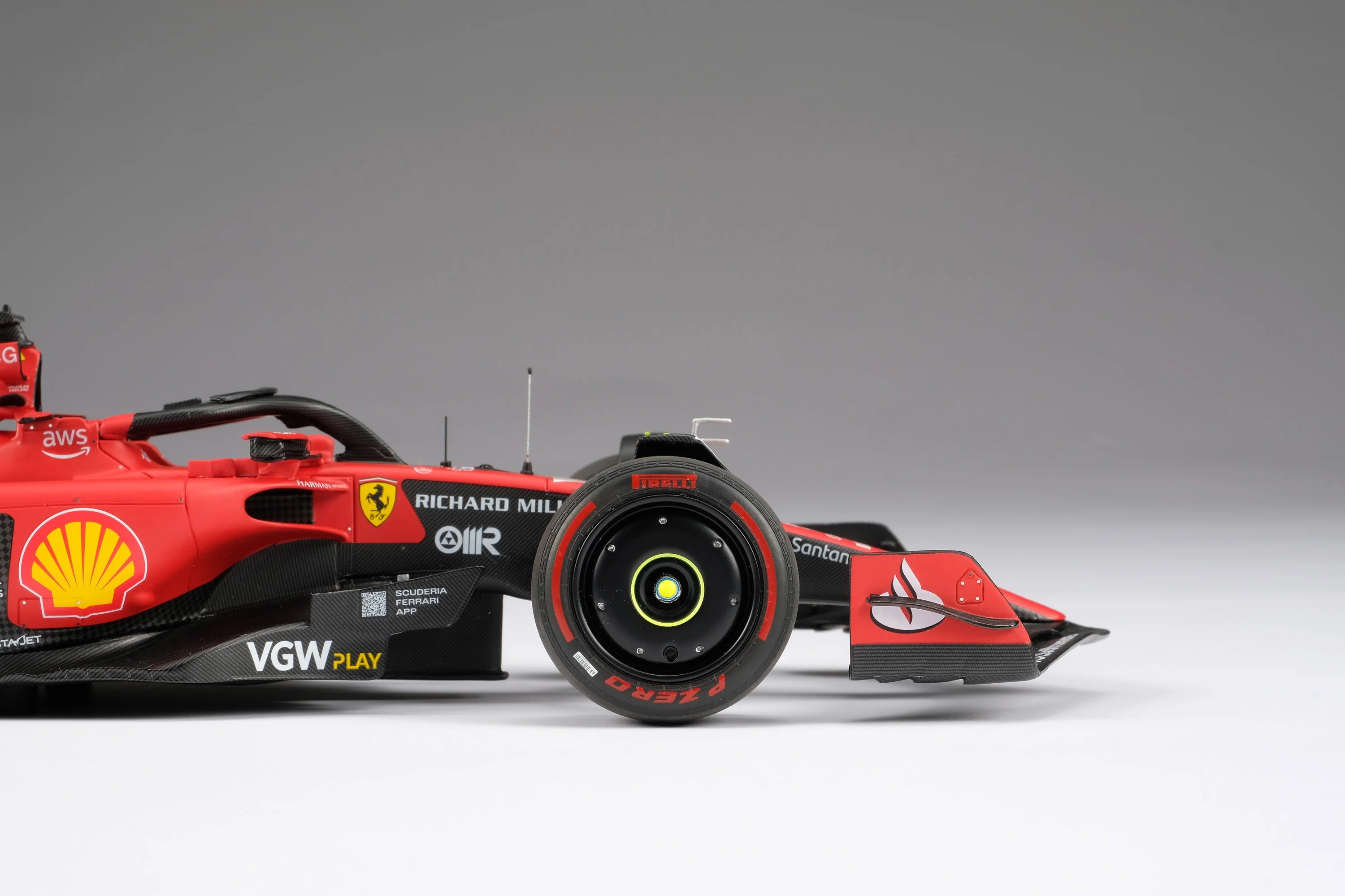 Scuderia Ferrari - #16 Leclerc SF-23 2023 Season 1:18 Amalgam Car Model - Car Model - Fueler™ 
