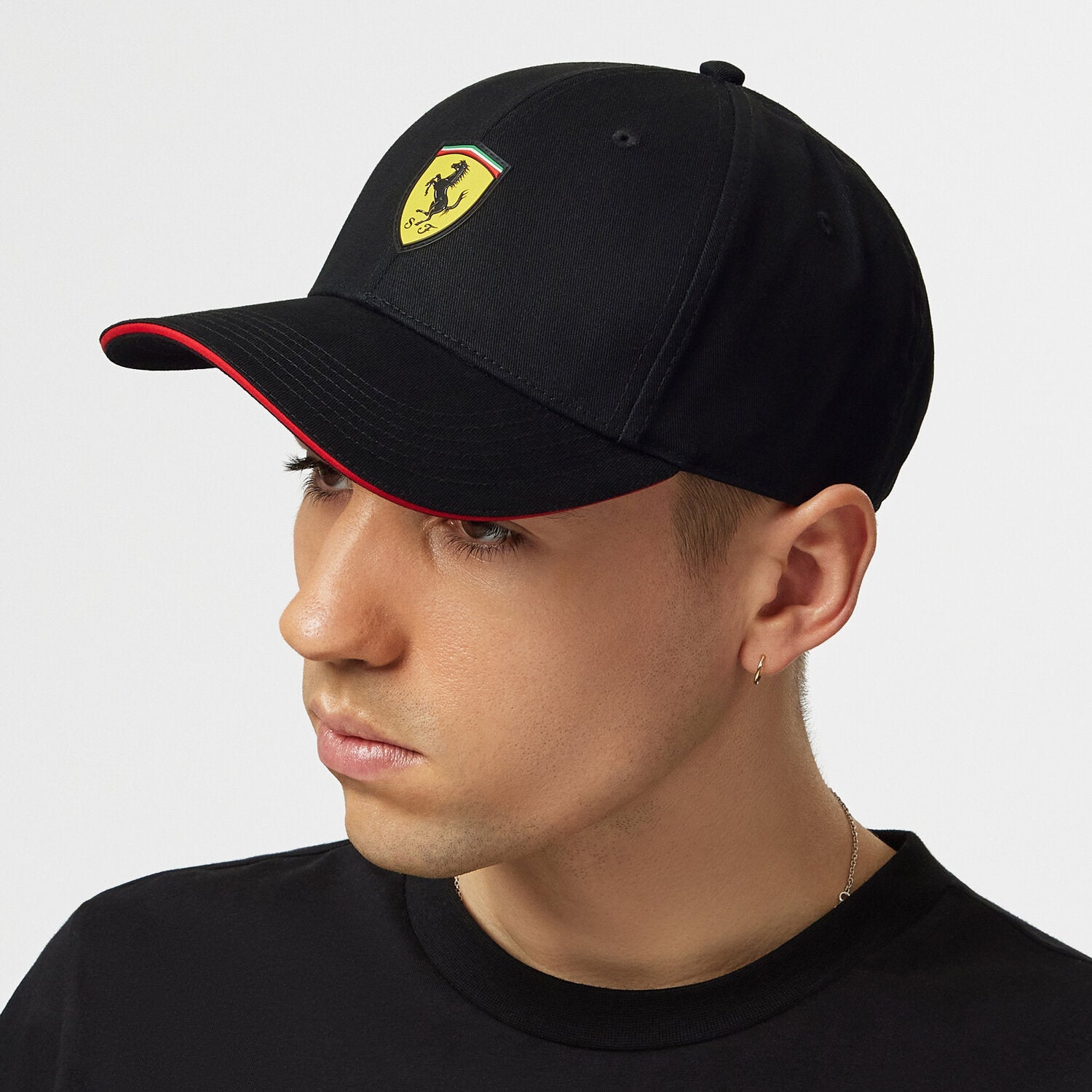 2024 Classic Cap - Scuderia Ferrari - Fueler™ - 701223457002000 - fueler.store - Cap