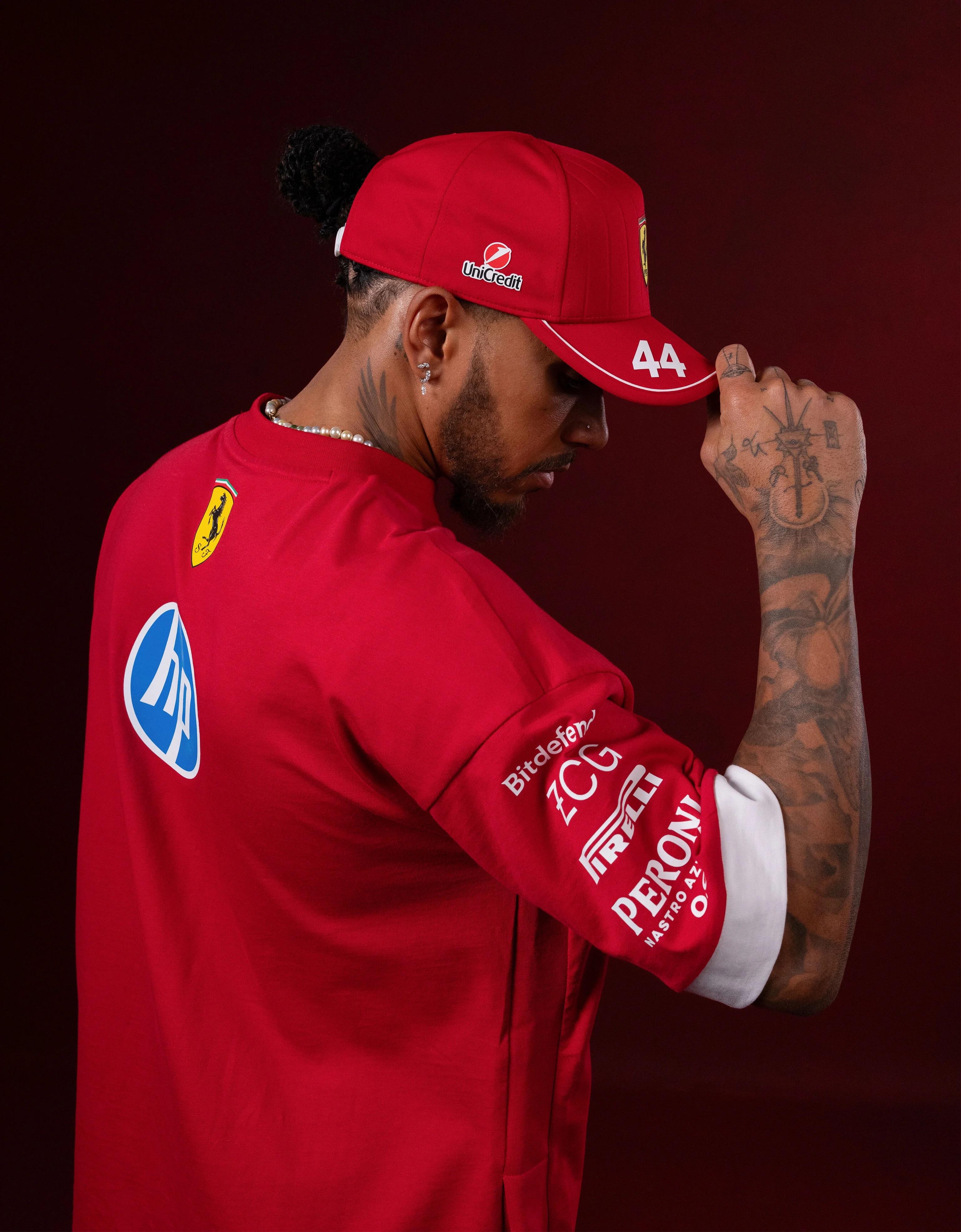 2025 Driver Oversized T-Shirt - Scuderia Ferrari - Fueler™ - 701232810001802 - fueler.store - T-Shirt