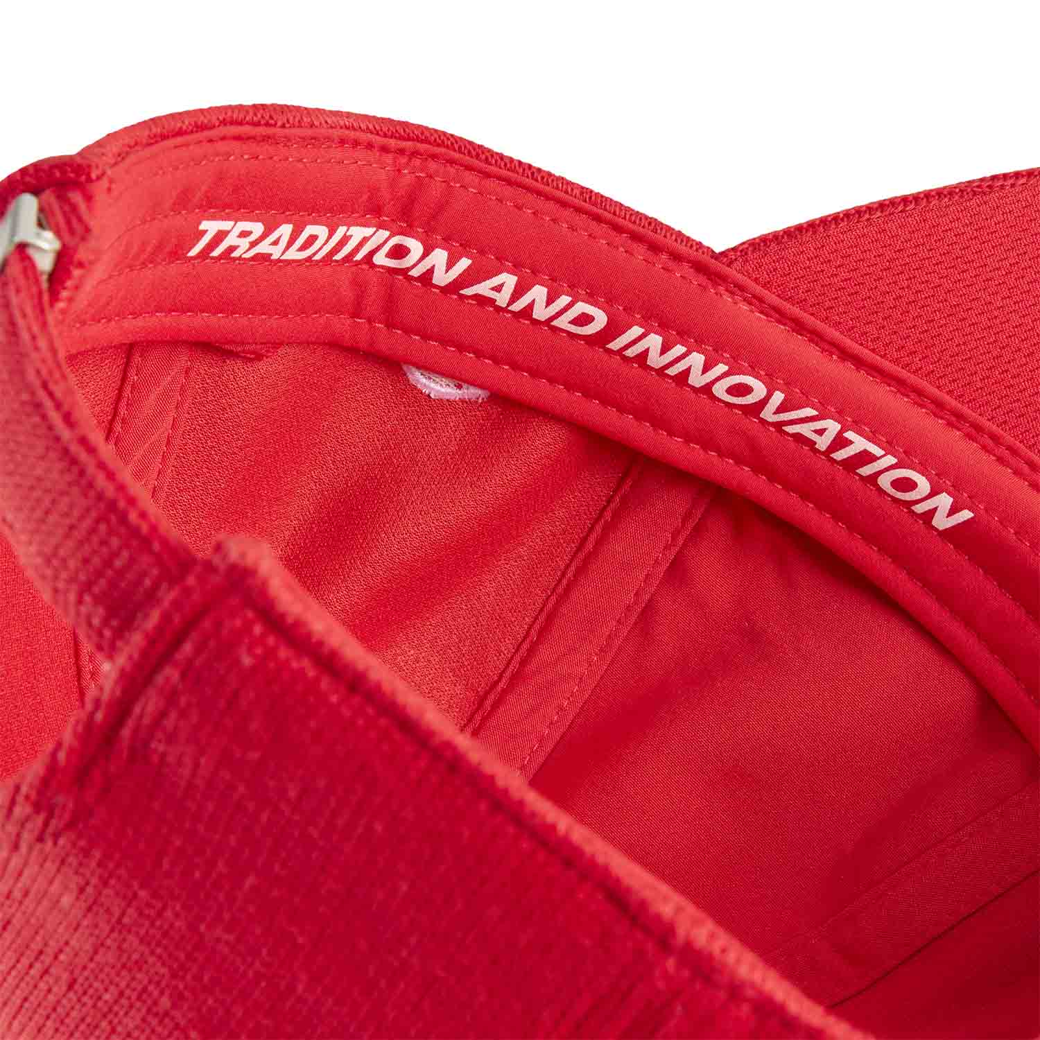 2025 Knitted Team Cap - Special Edition - Scuderia Ferrari - Fueler™ - 701233012001801 - fueler.store - Cap