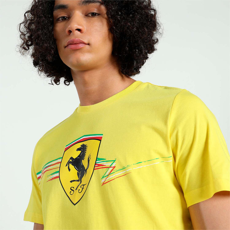 Race Large Shield T-Shirt - Scuderia Ferrari - Fueler™ - 627055-03-S - fueler.store - T-Shirt